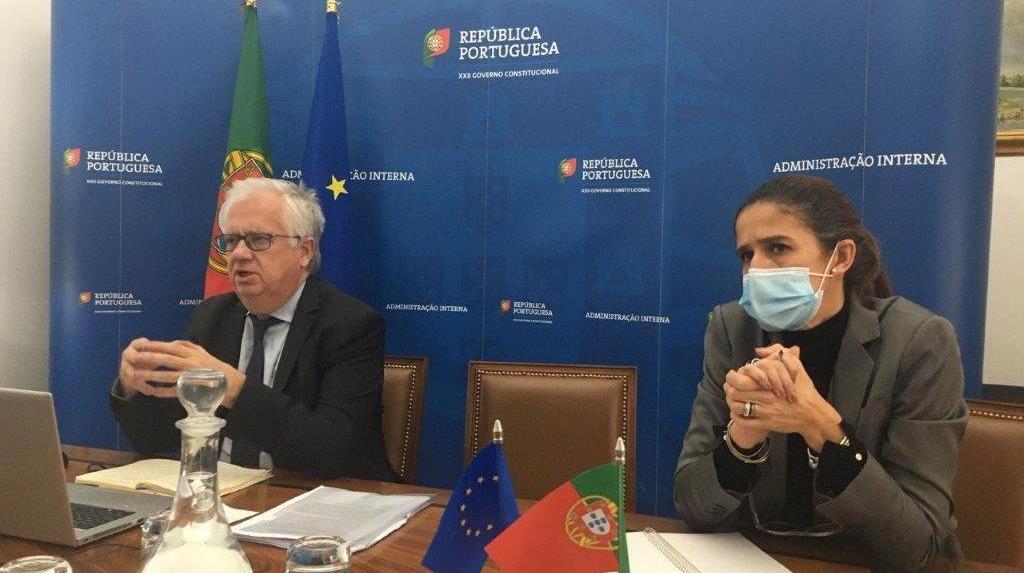 Ministro da Administração Interna reuniu com a Ministra do Interior de Itália
